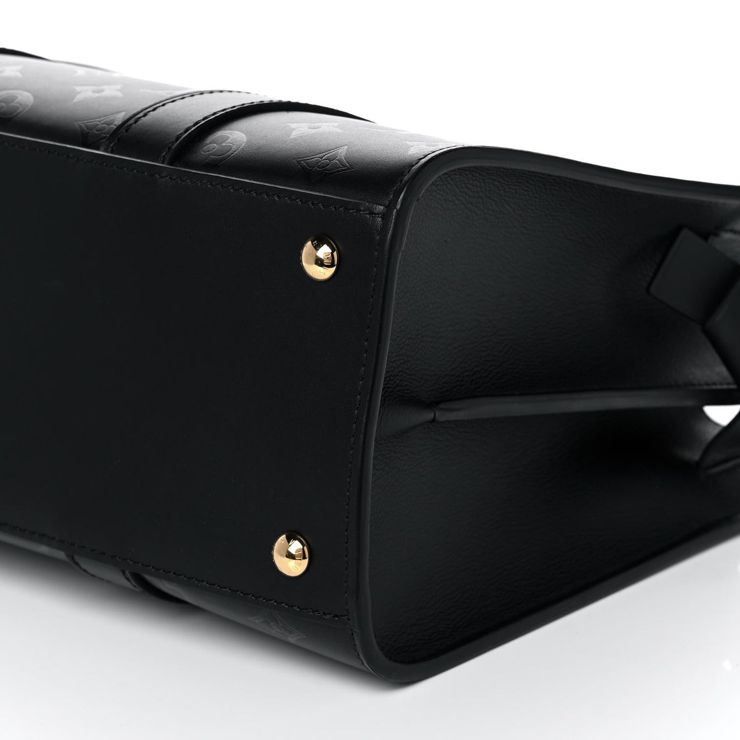 Monogram Cuir Plume Very Tote MM Black