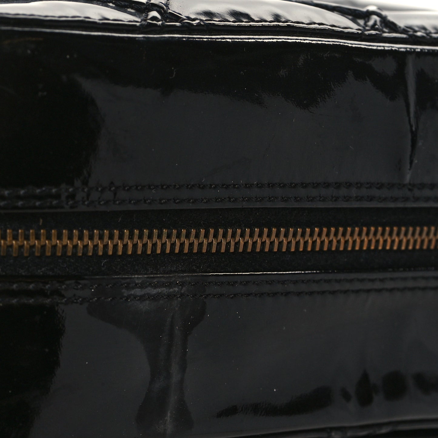 Patent Diamond Stitch Shoulder Bag Black