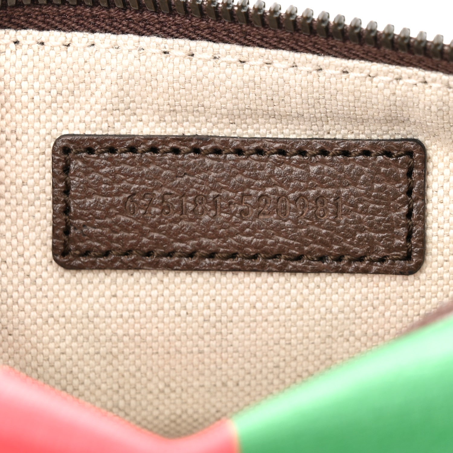 Gucci GG Supreme Monogram Textured Dollar Calfskin Gucci Tiger Belt Bag Beige Ebony Lobster Red New Shamarock New Acero 7 of 10