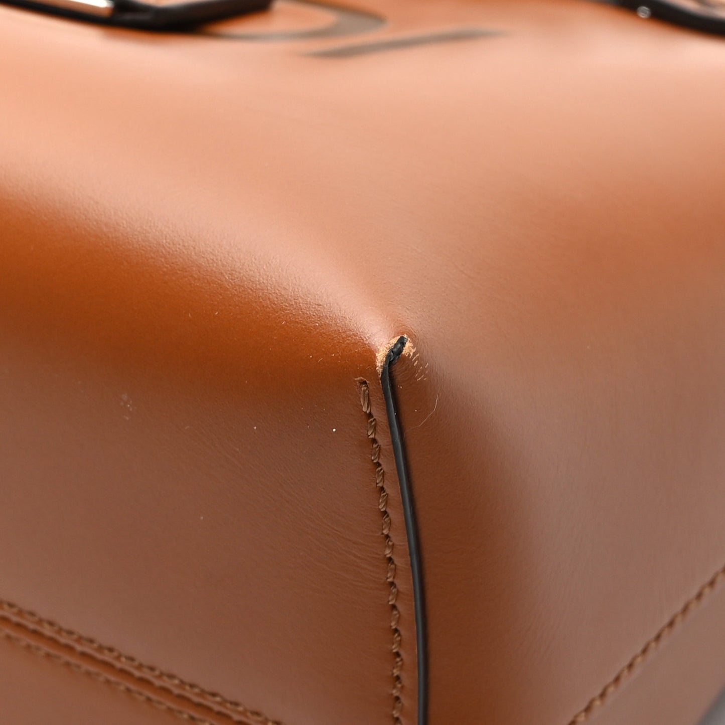 Vitello King Logo Embossed Medium By The Way Boston Bag Cuoio
