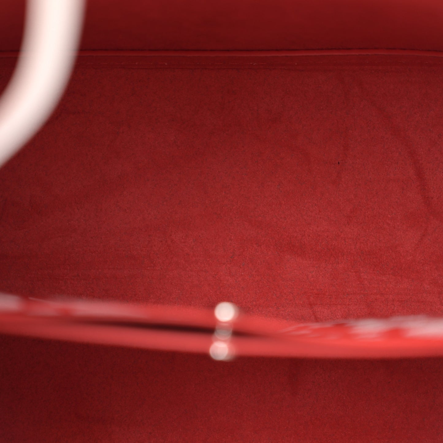 LV X YK Epi Neonoe BB Red White