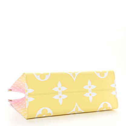 Louis Vuitton Monogram Giant By The Pool Onthego GM Light Pink 4 of 10