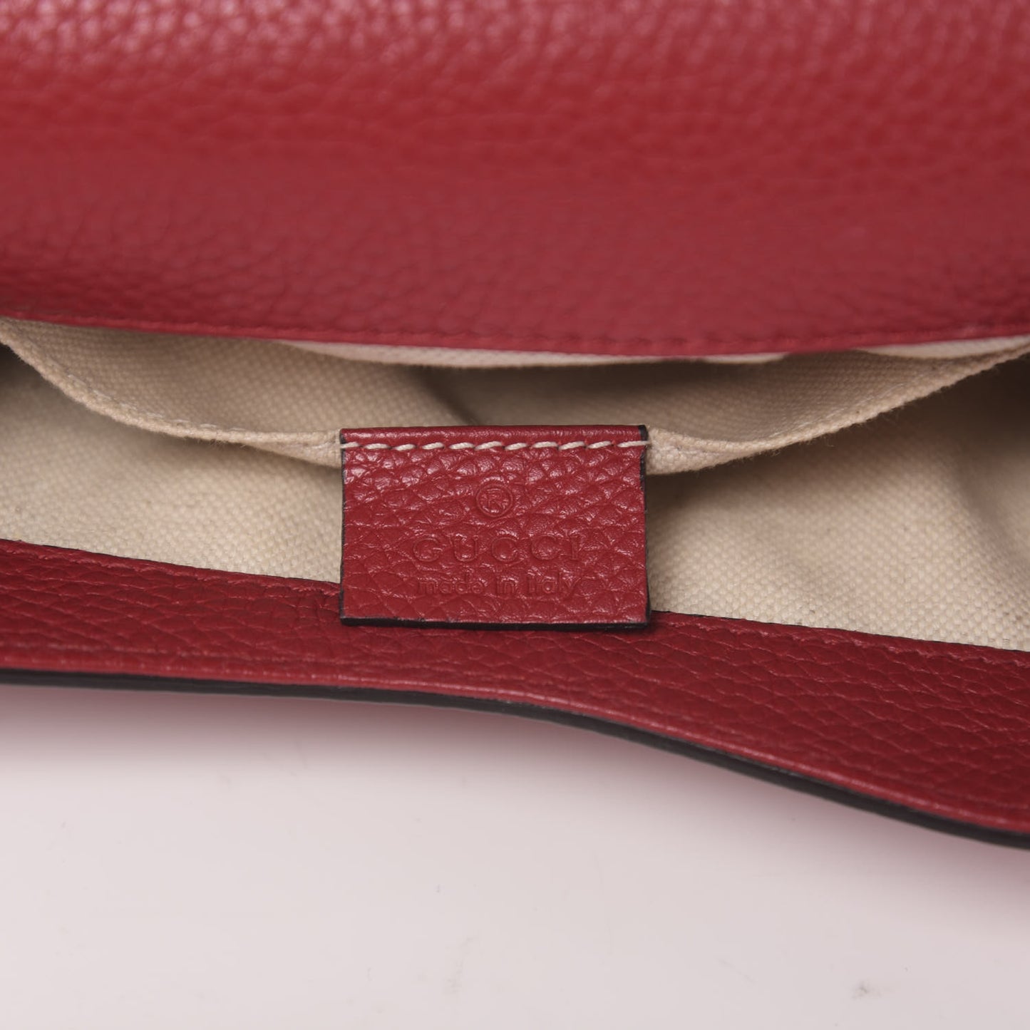 Calfskin Mini GG Marmont Top Handle Bag Vulcanic Red