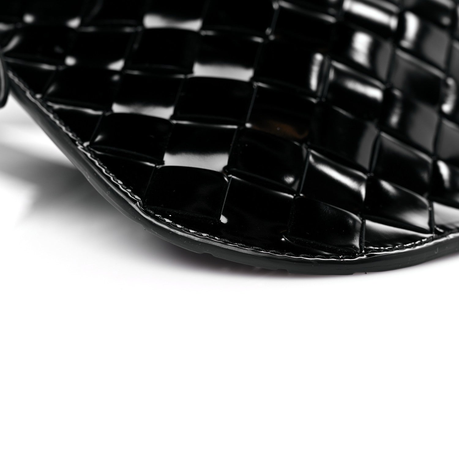 Bottega Veneta Patent Intrecciato Shoulder Bag Black 7 of 10