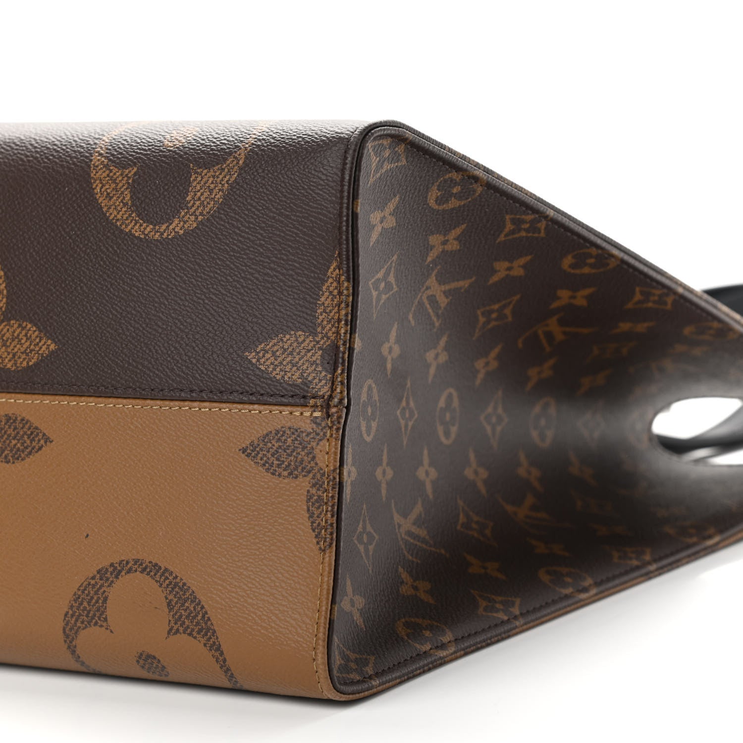 Louis Vuitton Reverse Monogram Giant Onthego GM 9 of 11