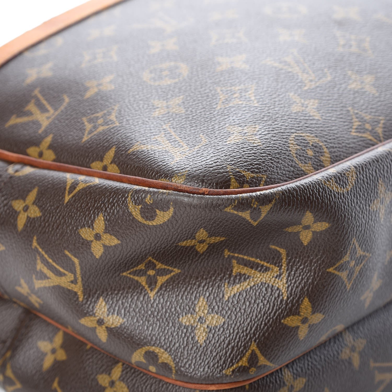 Louis Vuitton Monogram Reporter GM 17 of 20