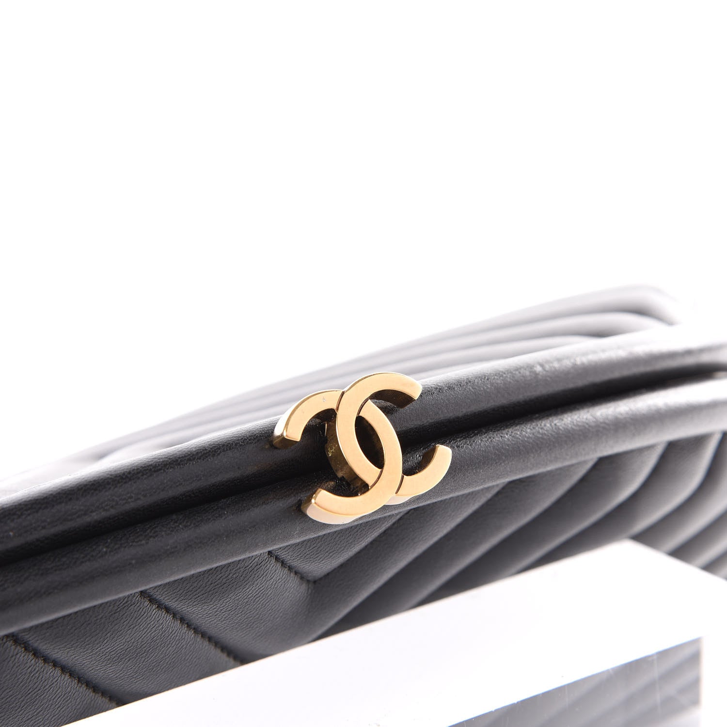 Chanel Lambskin Chevron Quilted Timeless Clutch Black 9 of 10