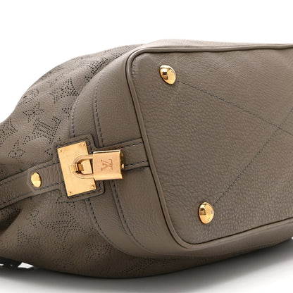 Louis Vuitton Mahina Stellar PM Poudre 9 of 10