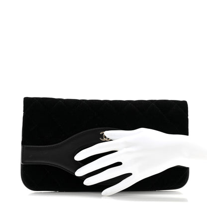 Chanel Velvet Lambskin 31 Pouch Black 2 of 9