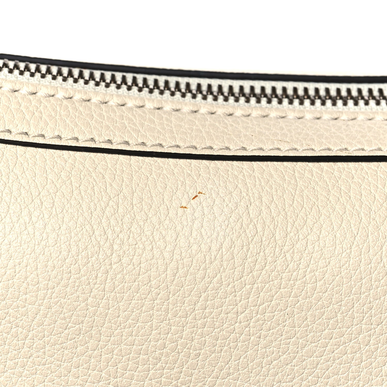 Gucci Grained Calfskin Logo Half Moon Hobo White 12 of 13