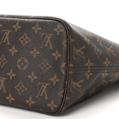 Louis Vuitton Monogram Neverfull MM 10 of 12