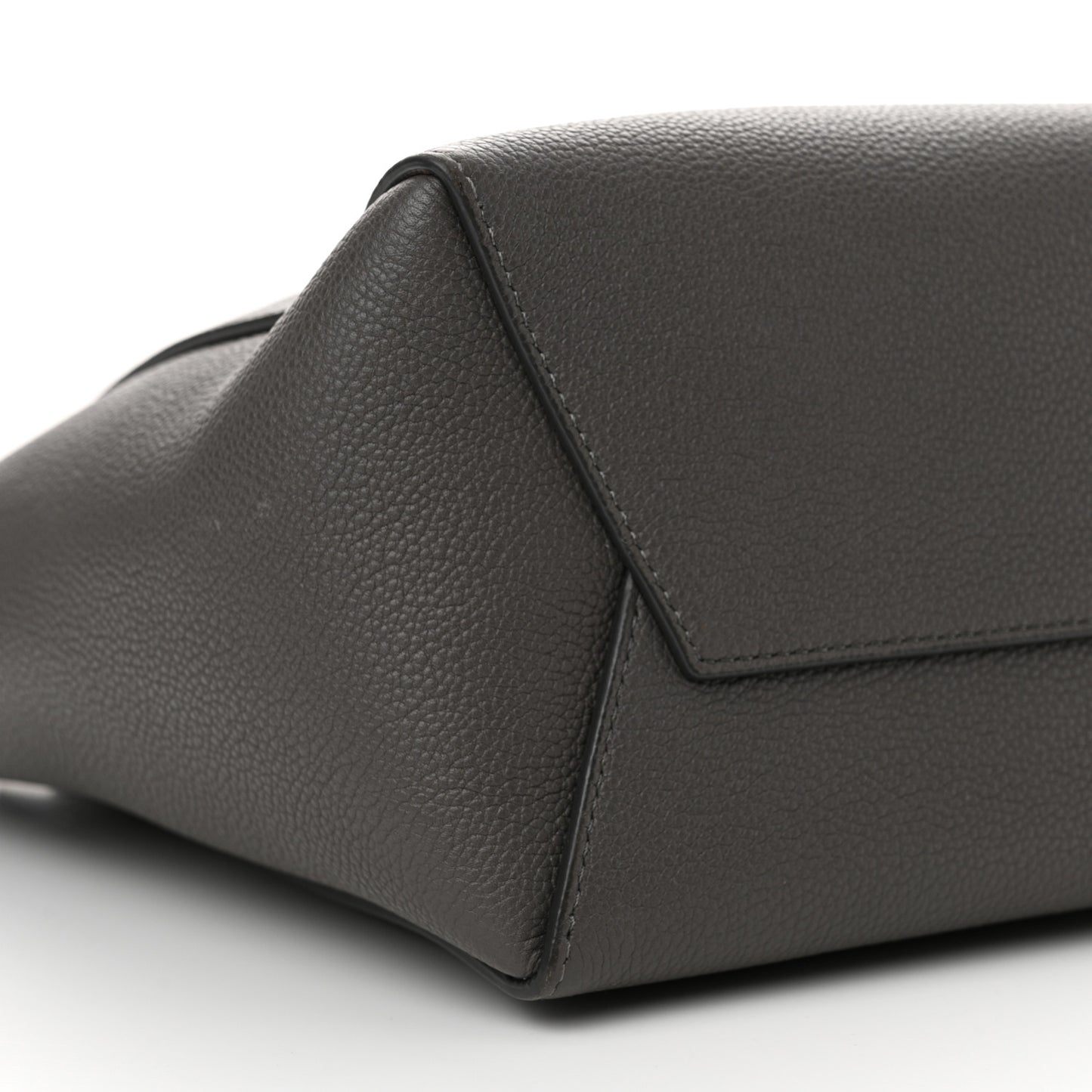 Soft Grained Calfskin Small Sangle Bucket Bag Kohl
