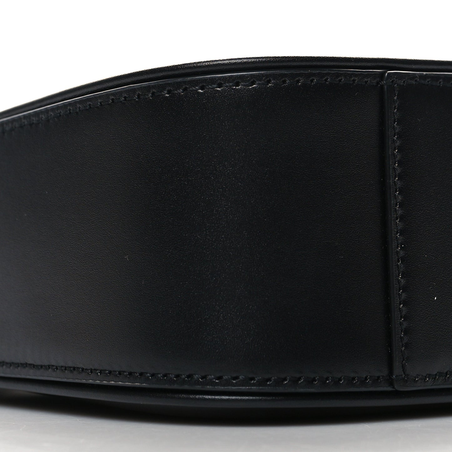 Smooth Calfskin Le 5 A 7 Hobo Black