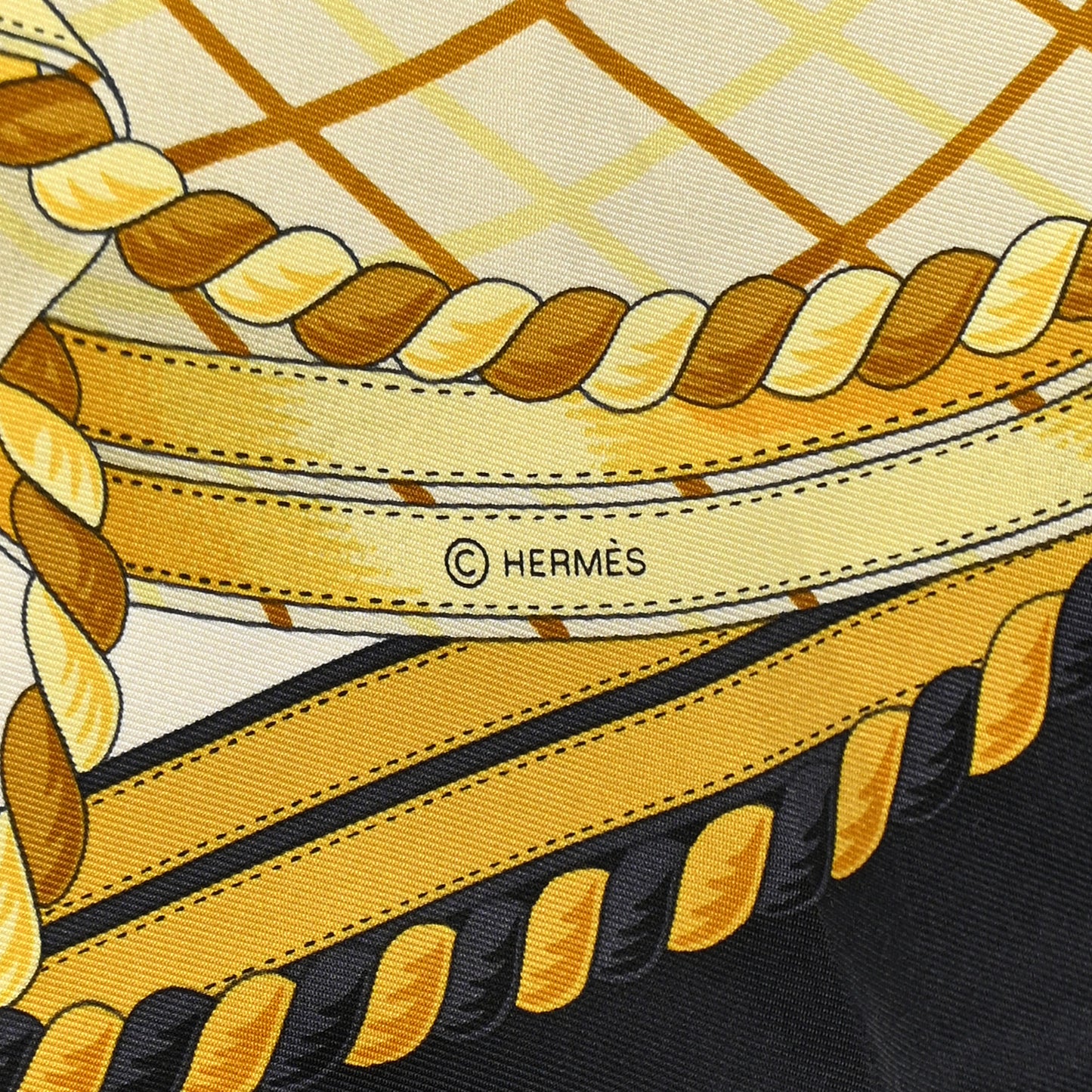 Silk Grande Tenue Scarf Wash 90 Black Cream Gold