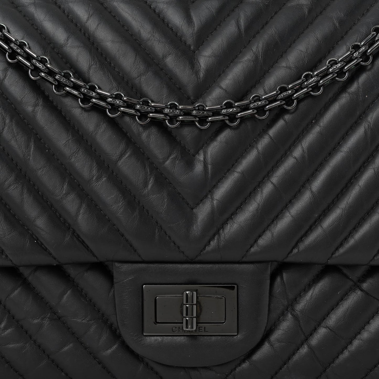 Aged Calfskin Chevron Quilted 2.55 Reissue 227 Flap So Black