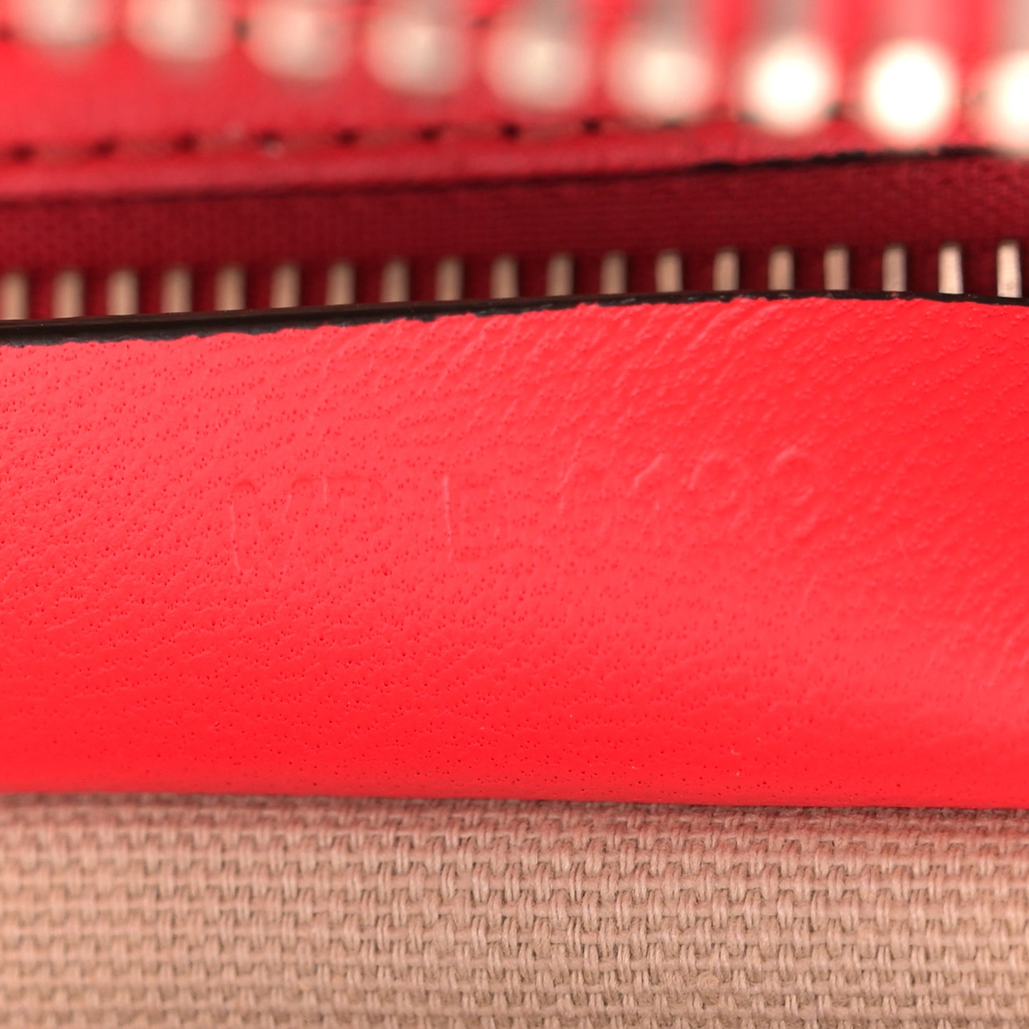 Calfskin Crocodile Embossed Small Antigona Red
