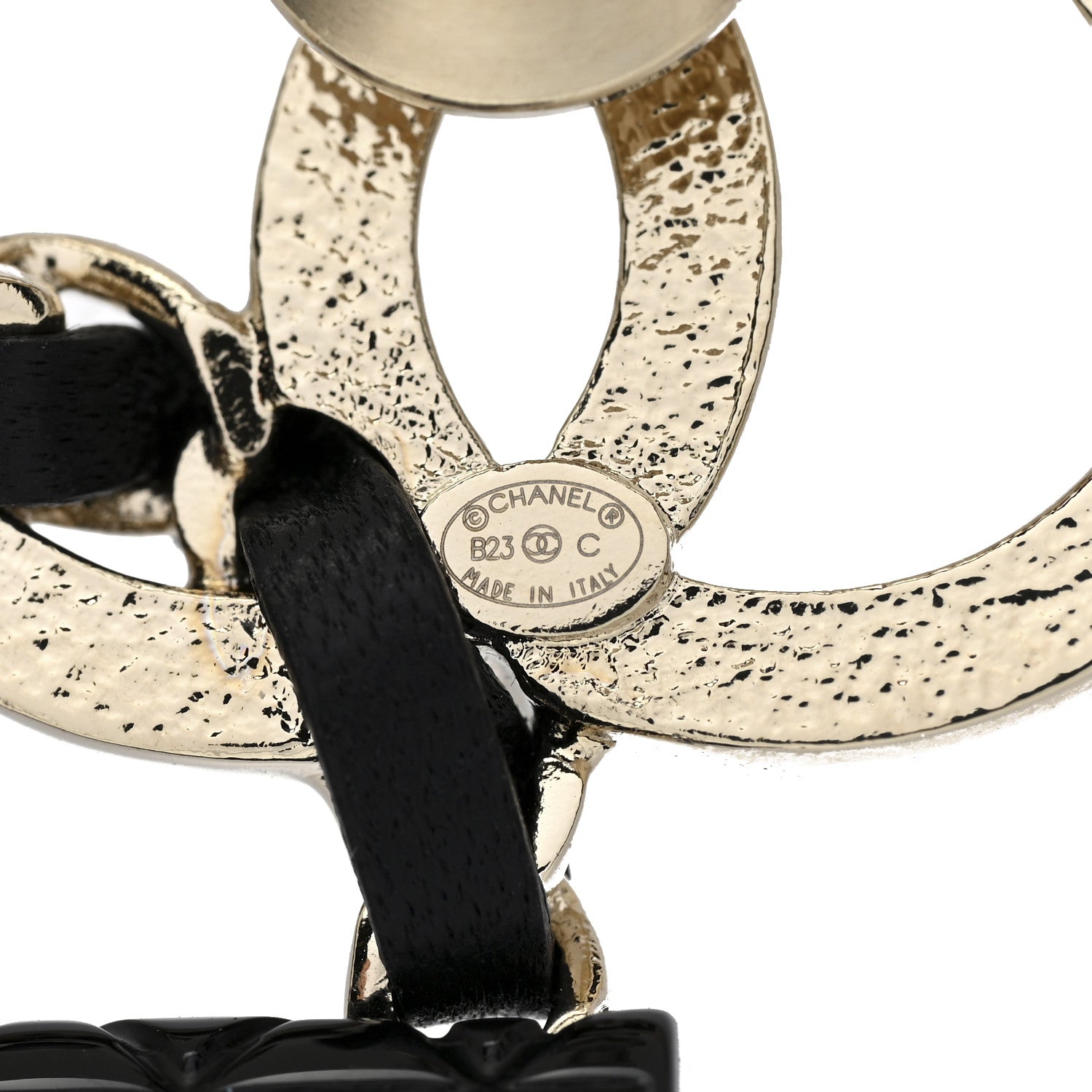 Chanel Metal Enamel CC Quilted Flap Brooch Gold 3 of 3