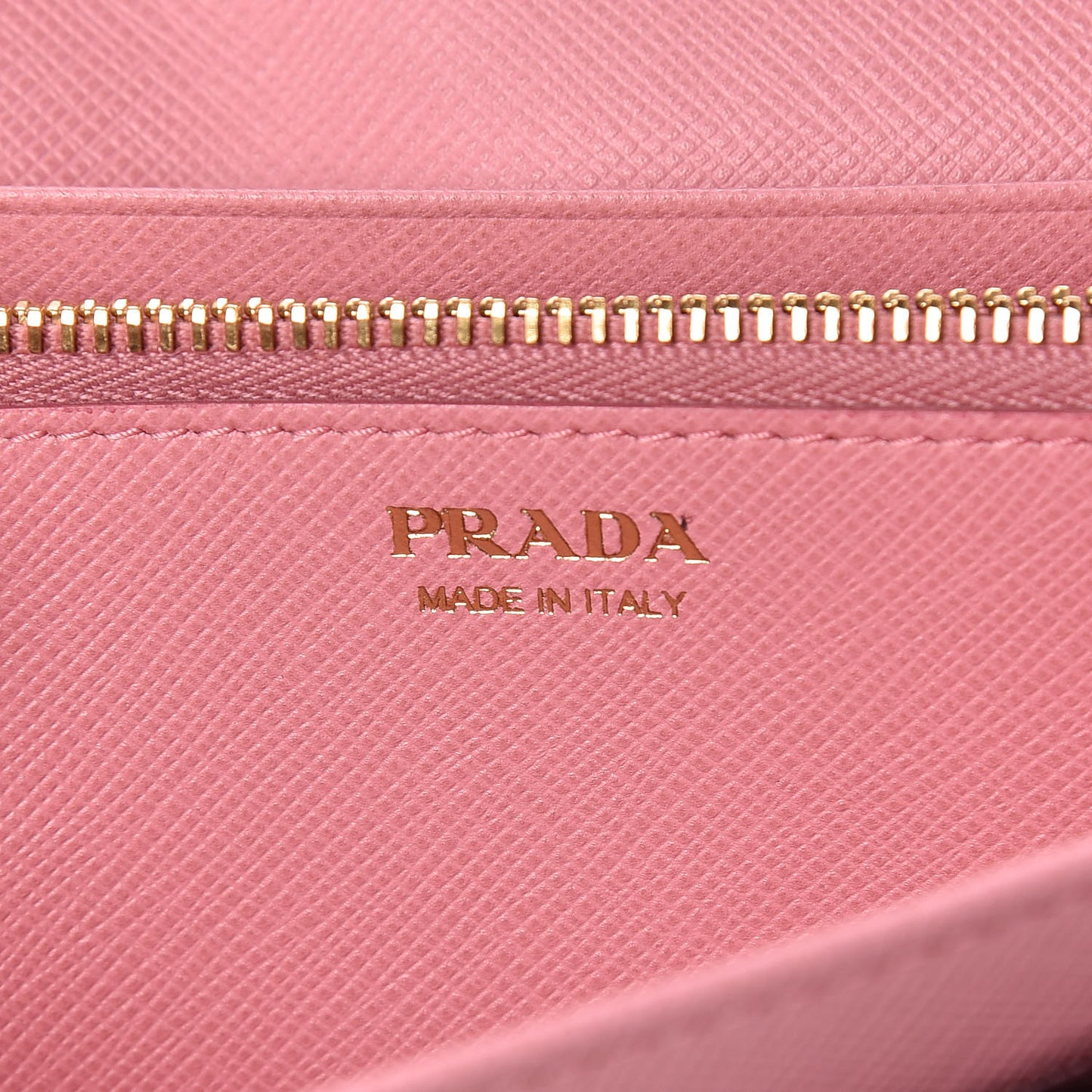 Saffiano Colour Continental Flap Wallet Granato Petalo