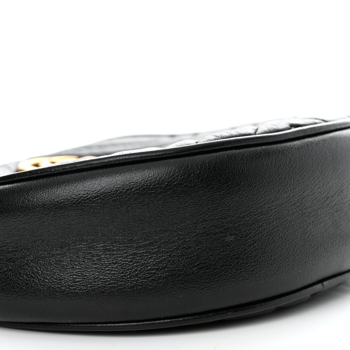 Azalea Calfskin Matelasse Heart Mini GG Marmont Round Shoulder Bag Black