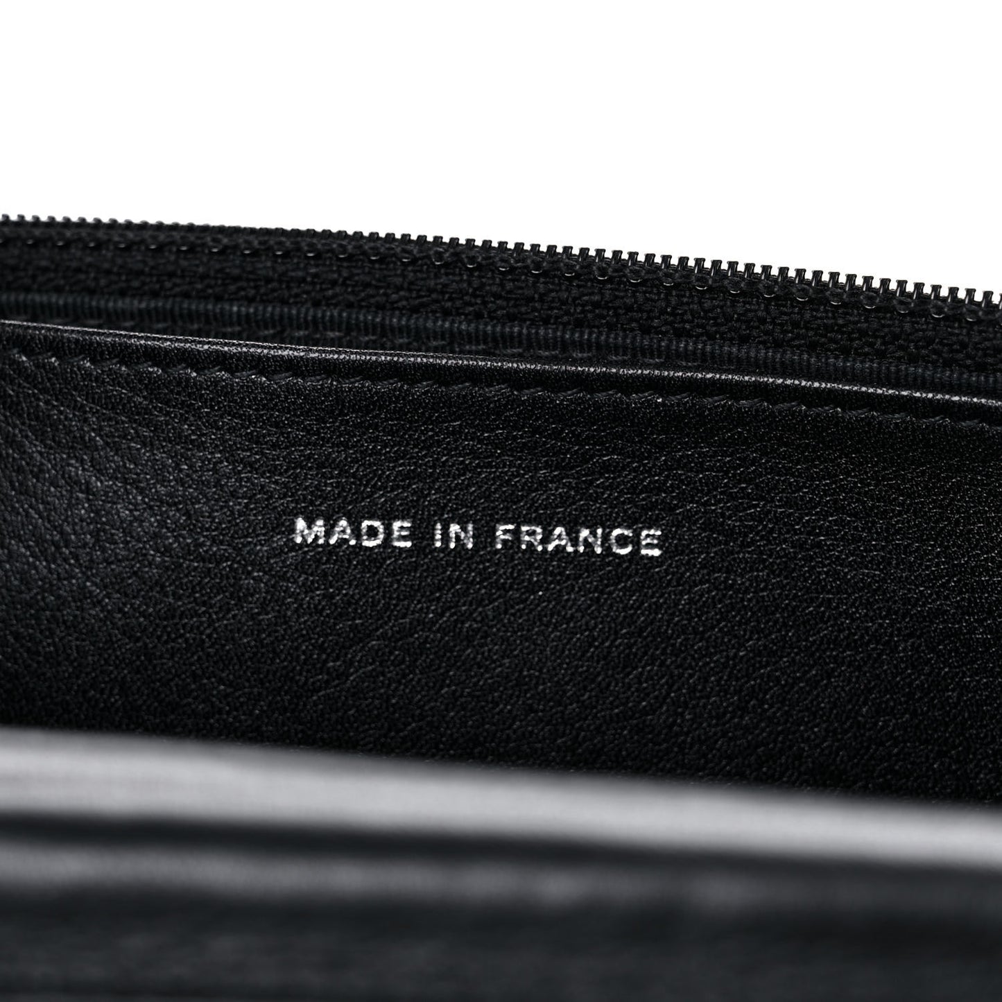 Patent Quilted Wallet On Chain WOC Black