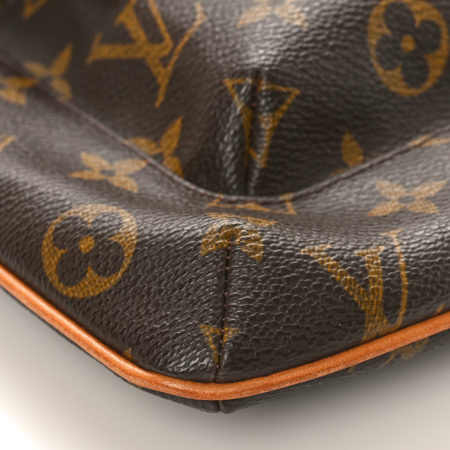 Louis Vuitton Monogram Partition Wristlet 7 of 8