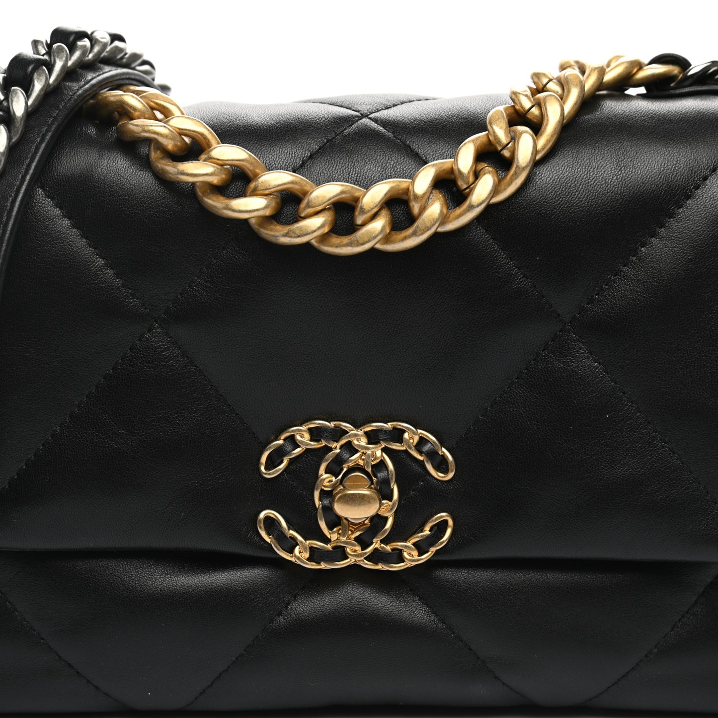 Lambskin Quilted Medium Chanel 19 Flap Black