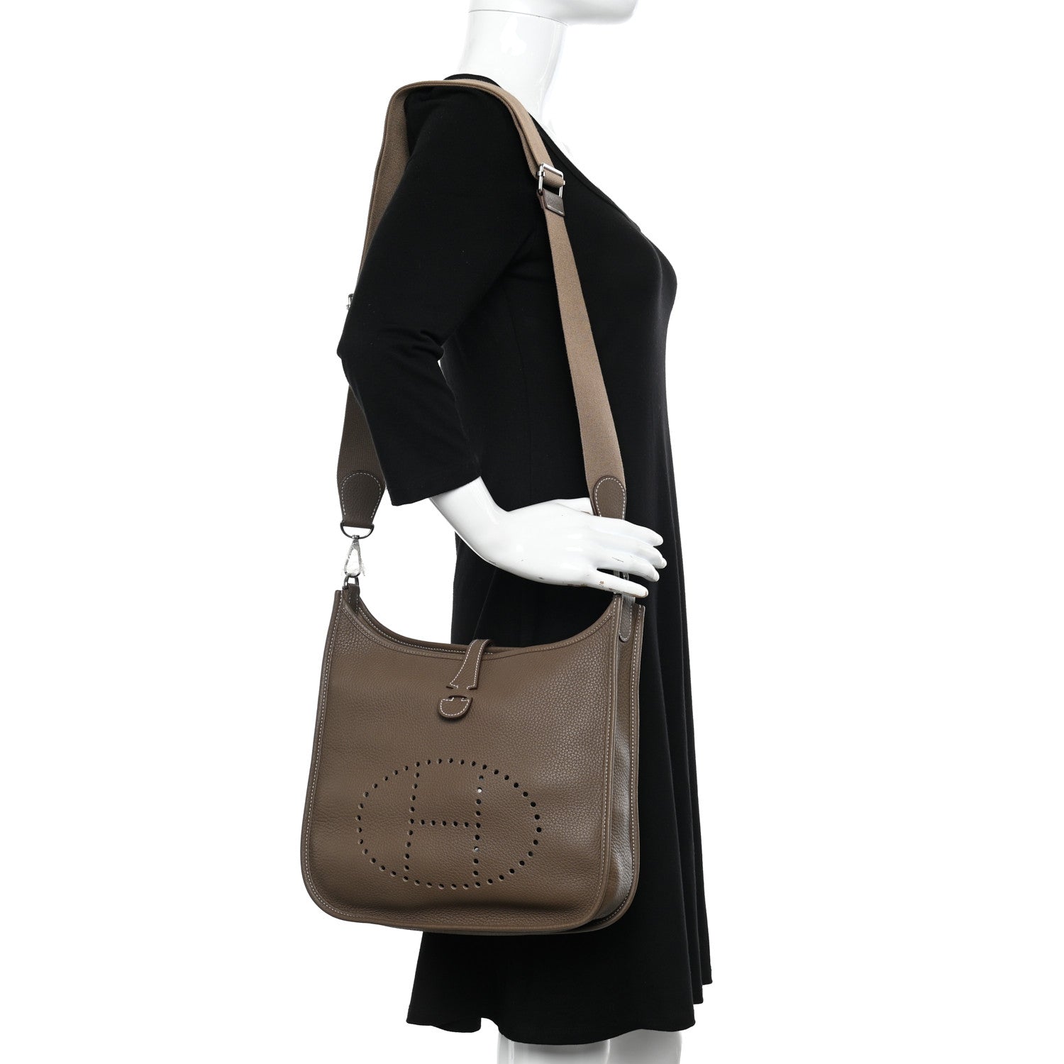Hermes Taurillon Clemence Evelyne III PM Etoupe 2 of 11