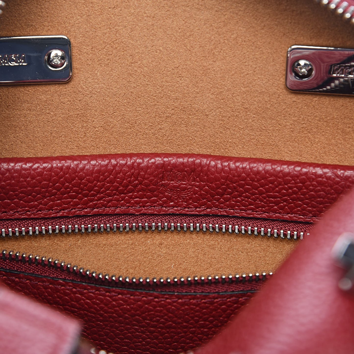 Grained Calfskin Small Ella Boston Burgundy