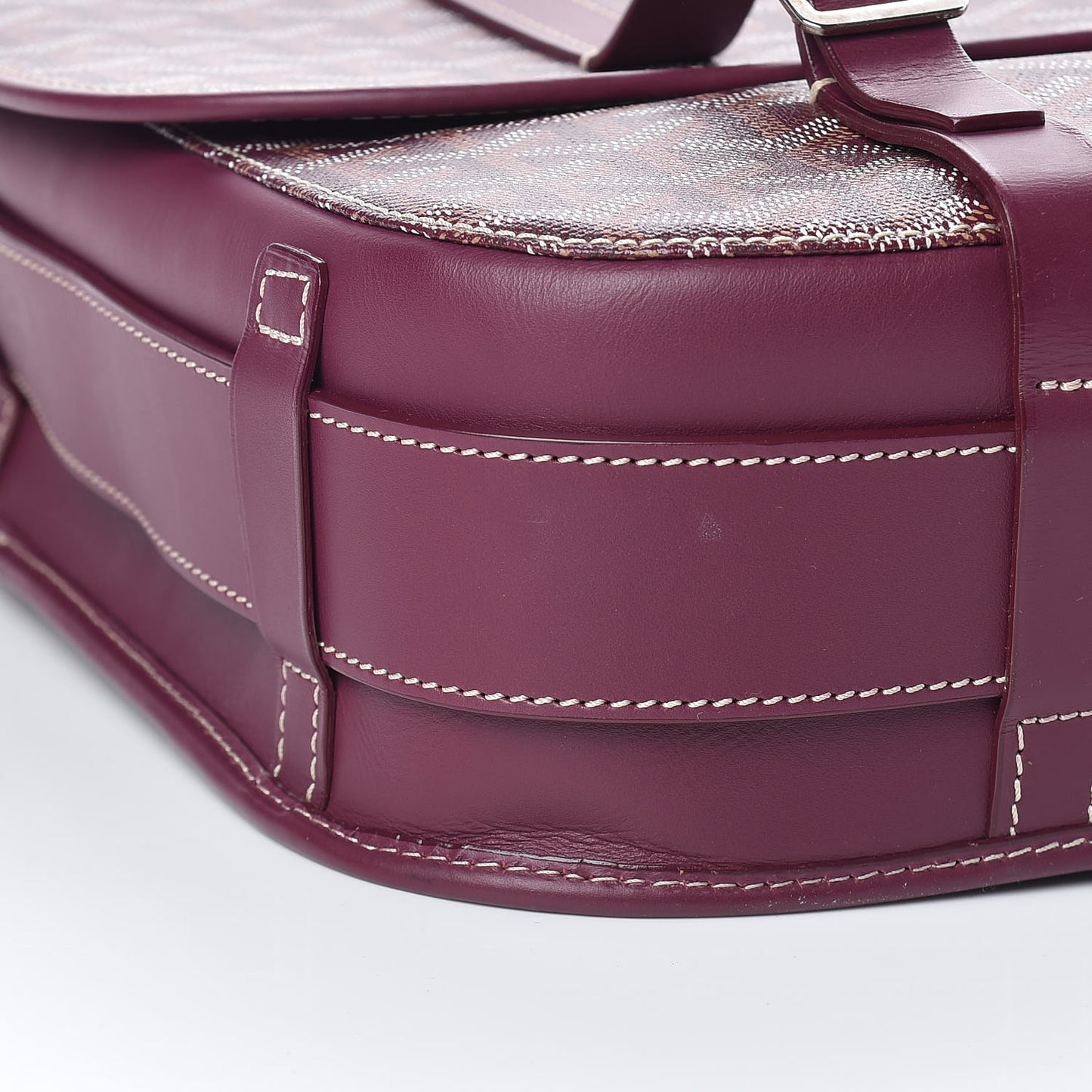 Goyardine Belvedere GM Messenger Bag Bordeaux