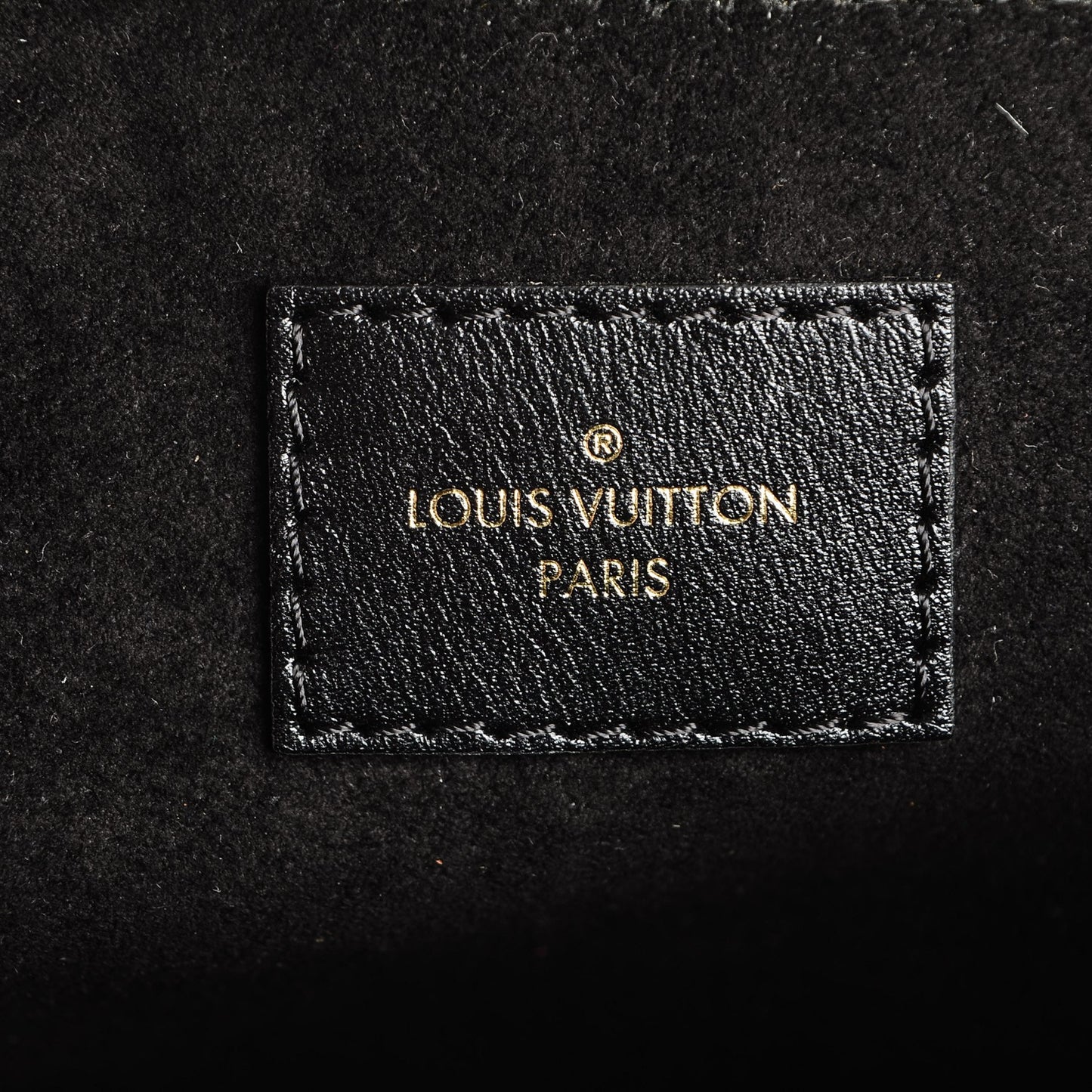 Reverse Monogram Pochette Metis