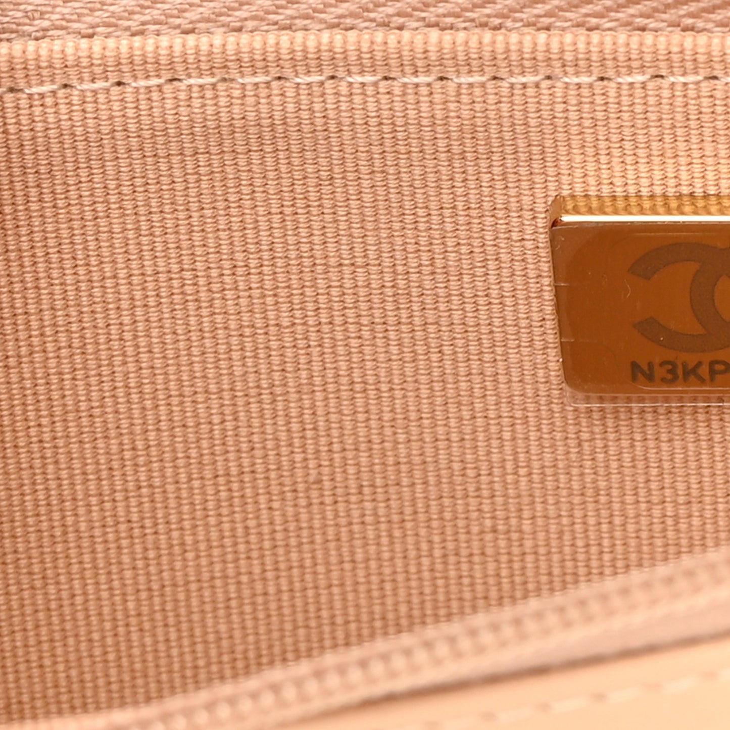 Caviar Quilted Wallet On Chain WOC Beige