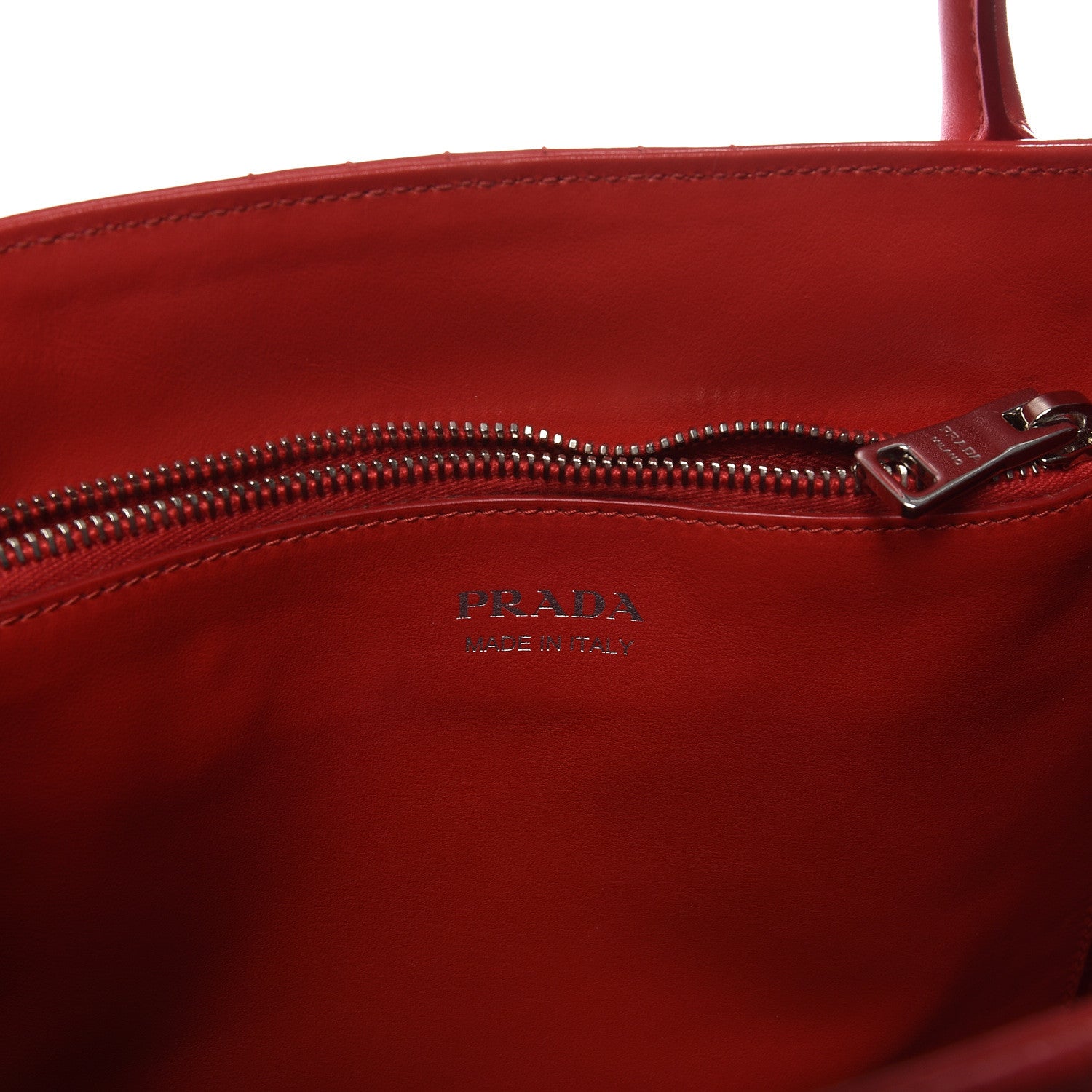Prada Soft Calfskin Impunture Diagramme Tote Rosso 8 of 9