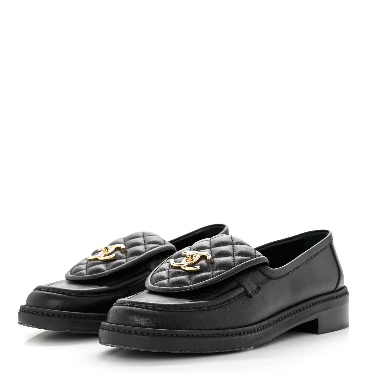 Lambskin Quilted CC Turnlock Loafers 38 Black