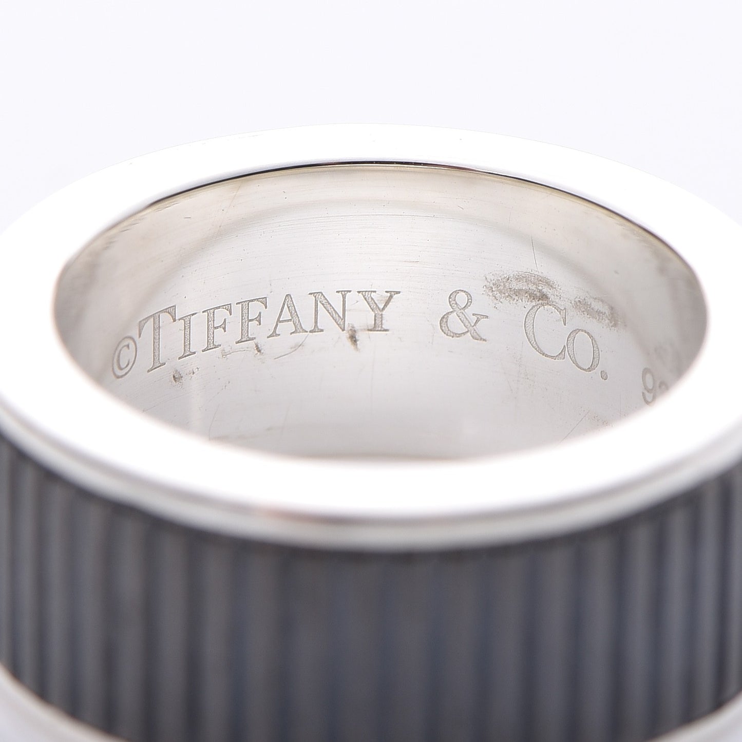 Sterling Silver 9mm Titanium Coin Edge Ring 5.75