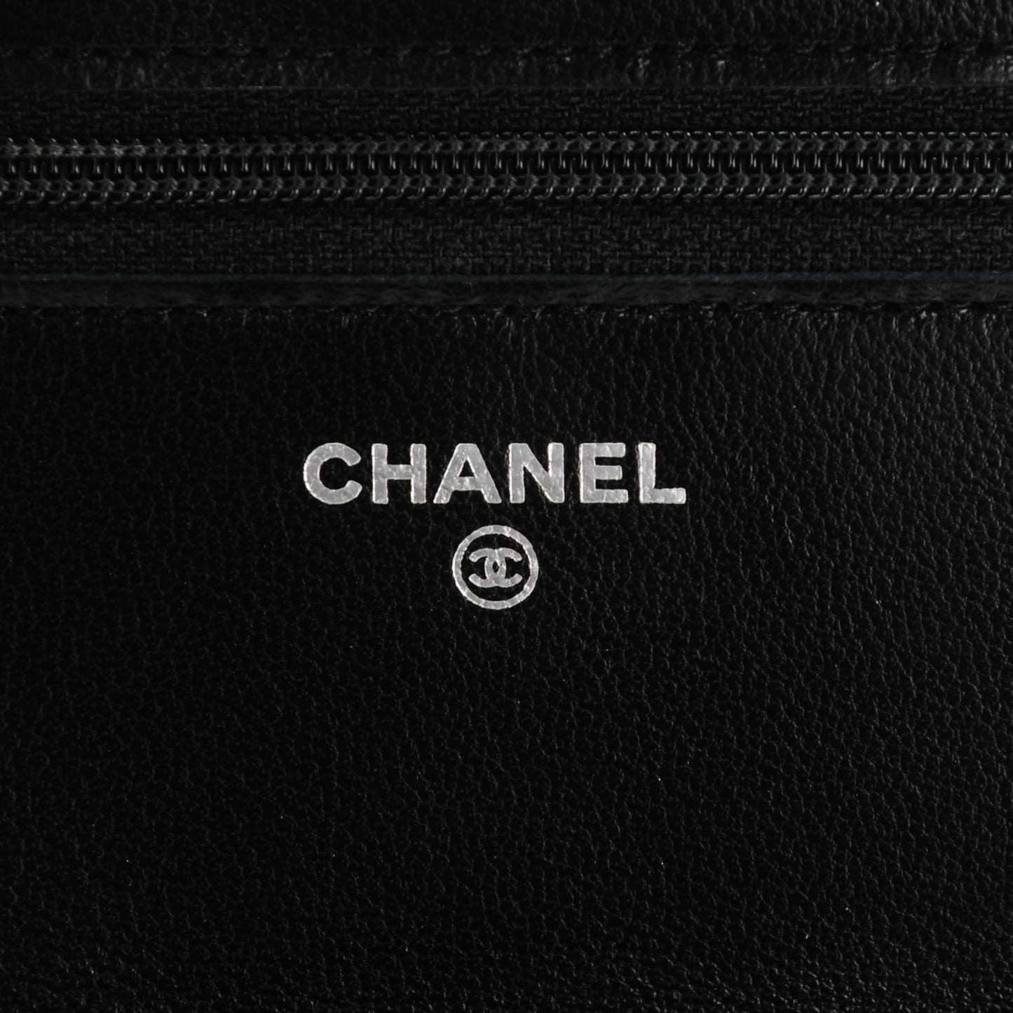 Lambskin Quilted Wallet On Chain WOC Black