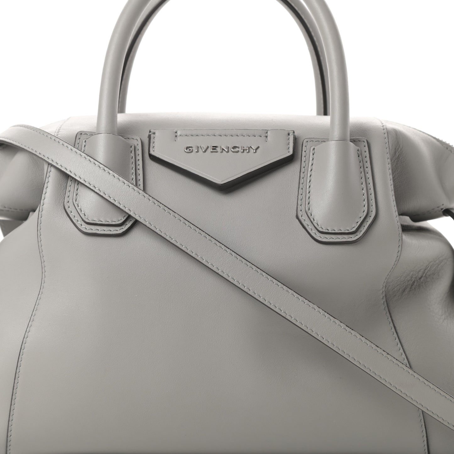 Calfskin Small Soft Antigona Pearl Grey