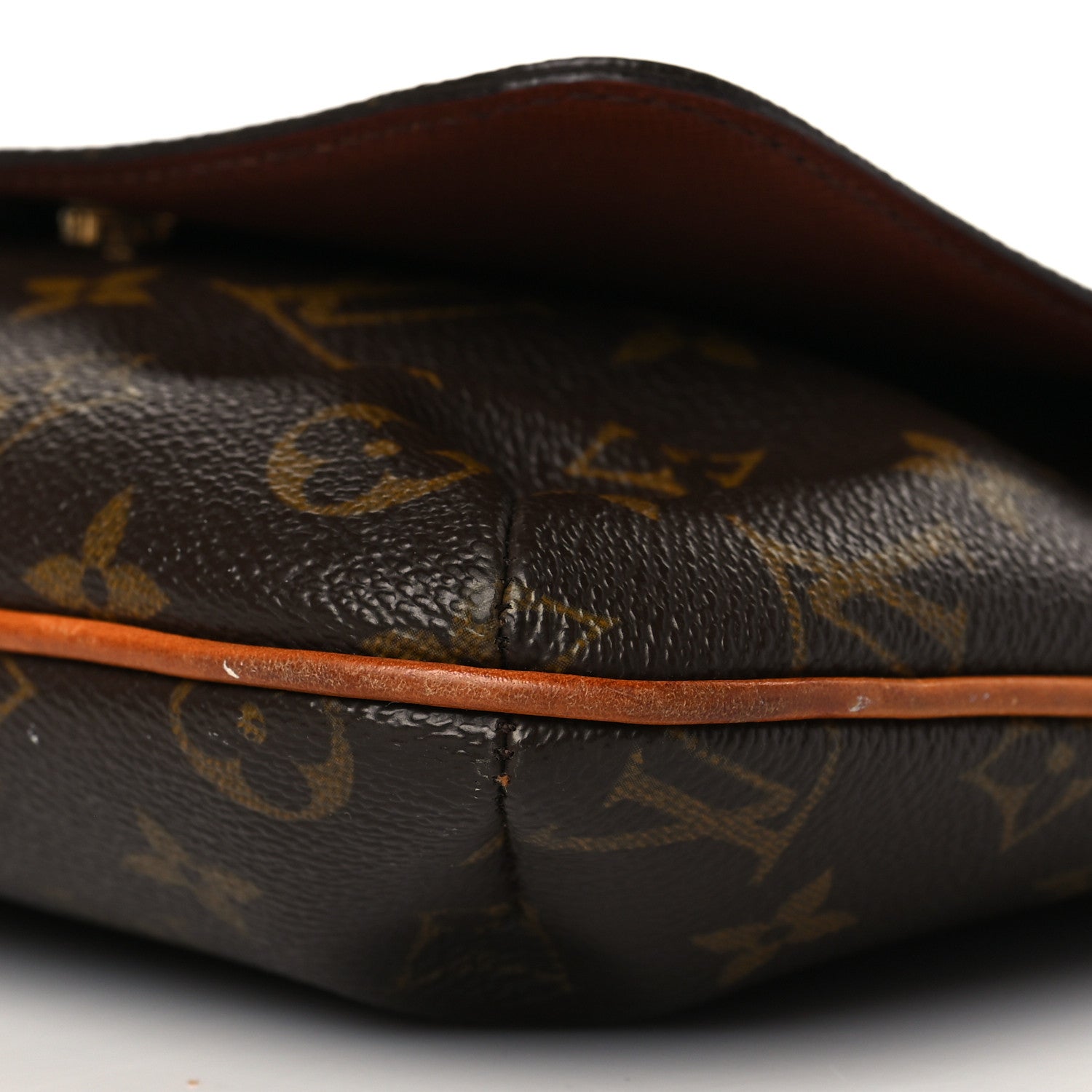 Louis Vuitton Monogram Musette Salsa 9 of 12
