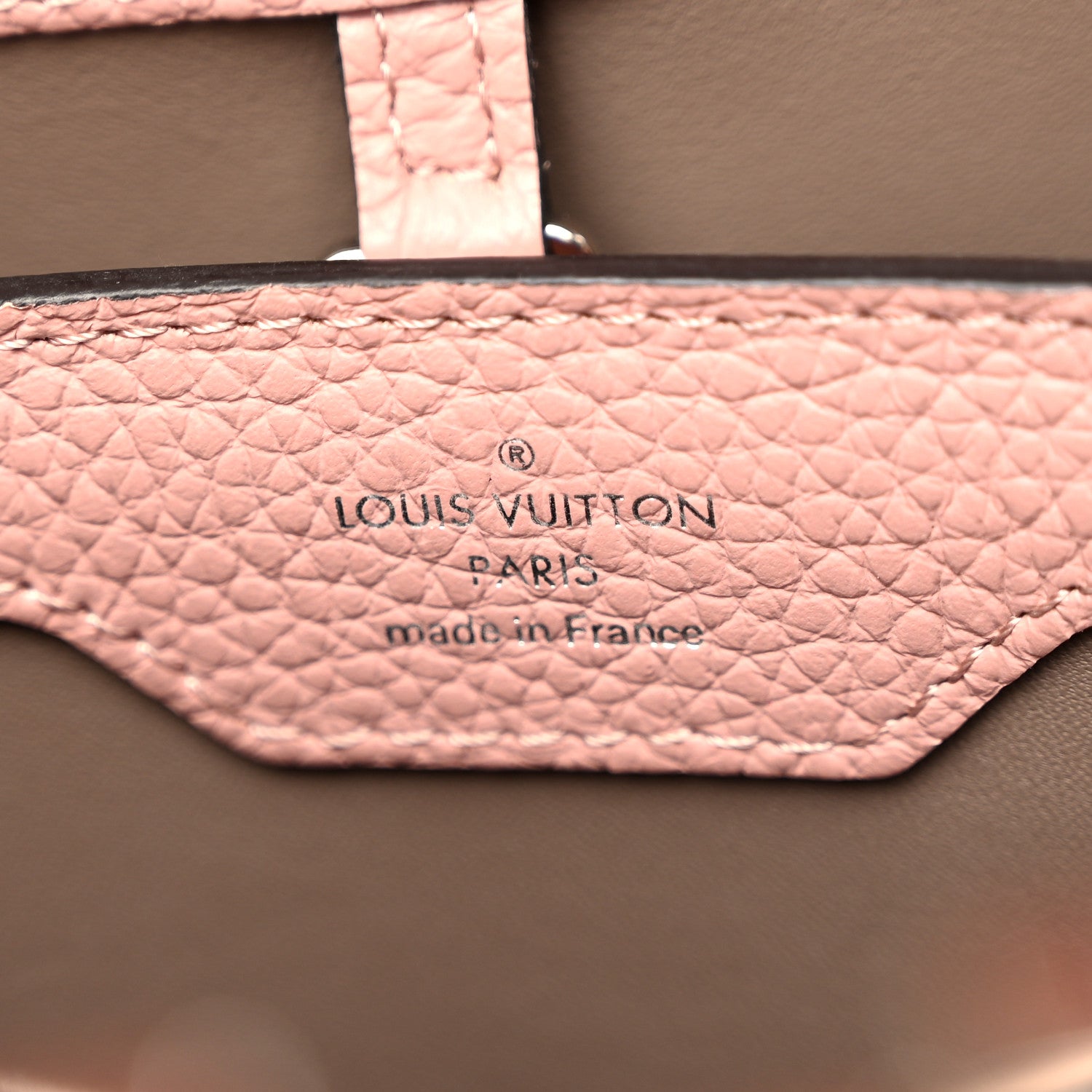 Louis Vuitton Taurillon Capucines BB Magnolia 6 of 10