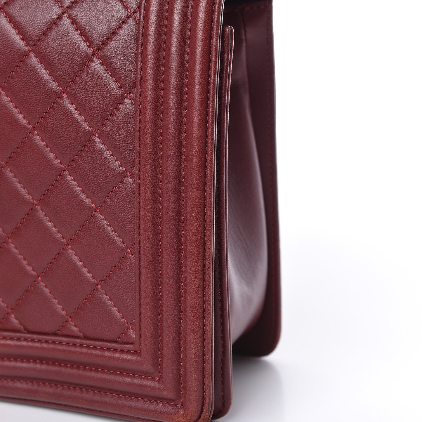 Lambskin Quilted New Medium Boy Flap Red