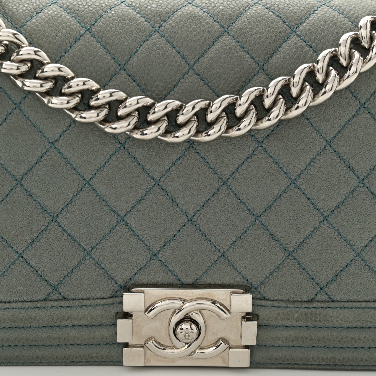 Chanel Caviar Quilted Medium Boy Flap Vert Fonce 8 of 11
