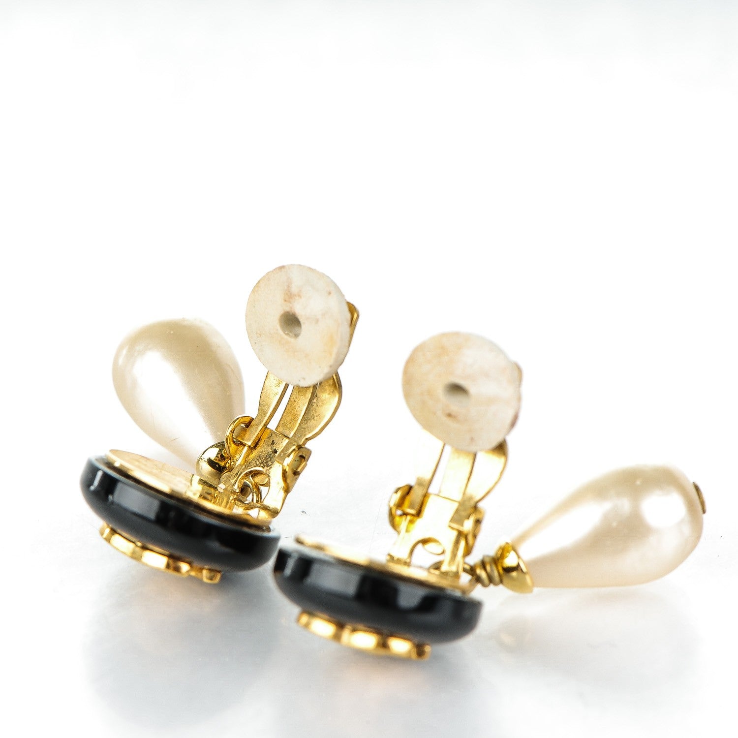 Chanel Pearl CC Drop Clip On Earrings Black Gold 4 of 5