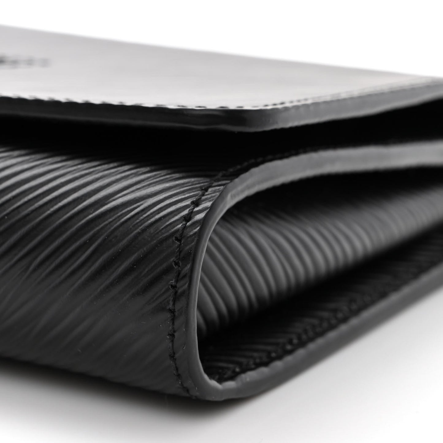 Epi Twist Chain Wallet Black