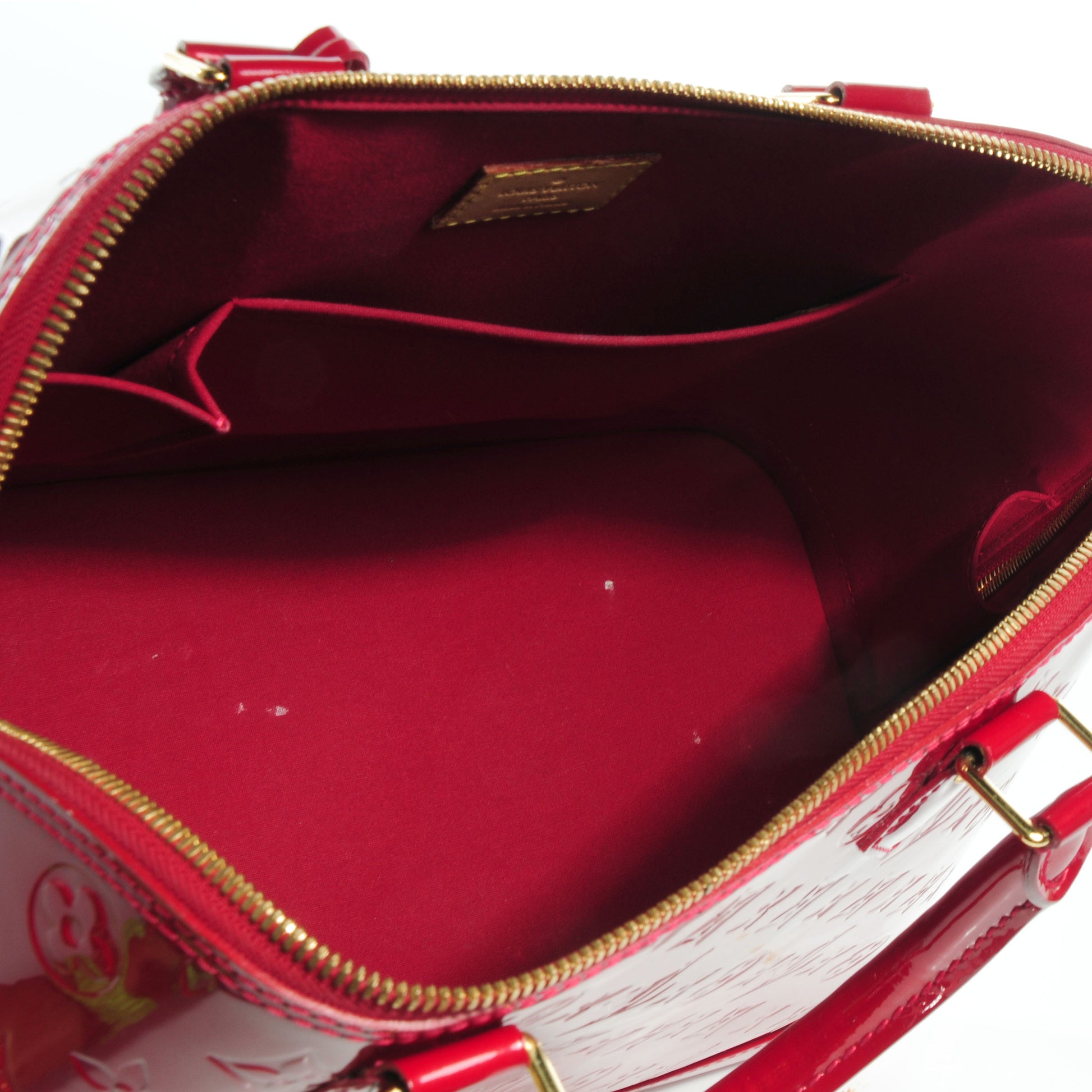Louis Vuitton Vernis Alma GM Pomme D'Amour 5 of 7