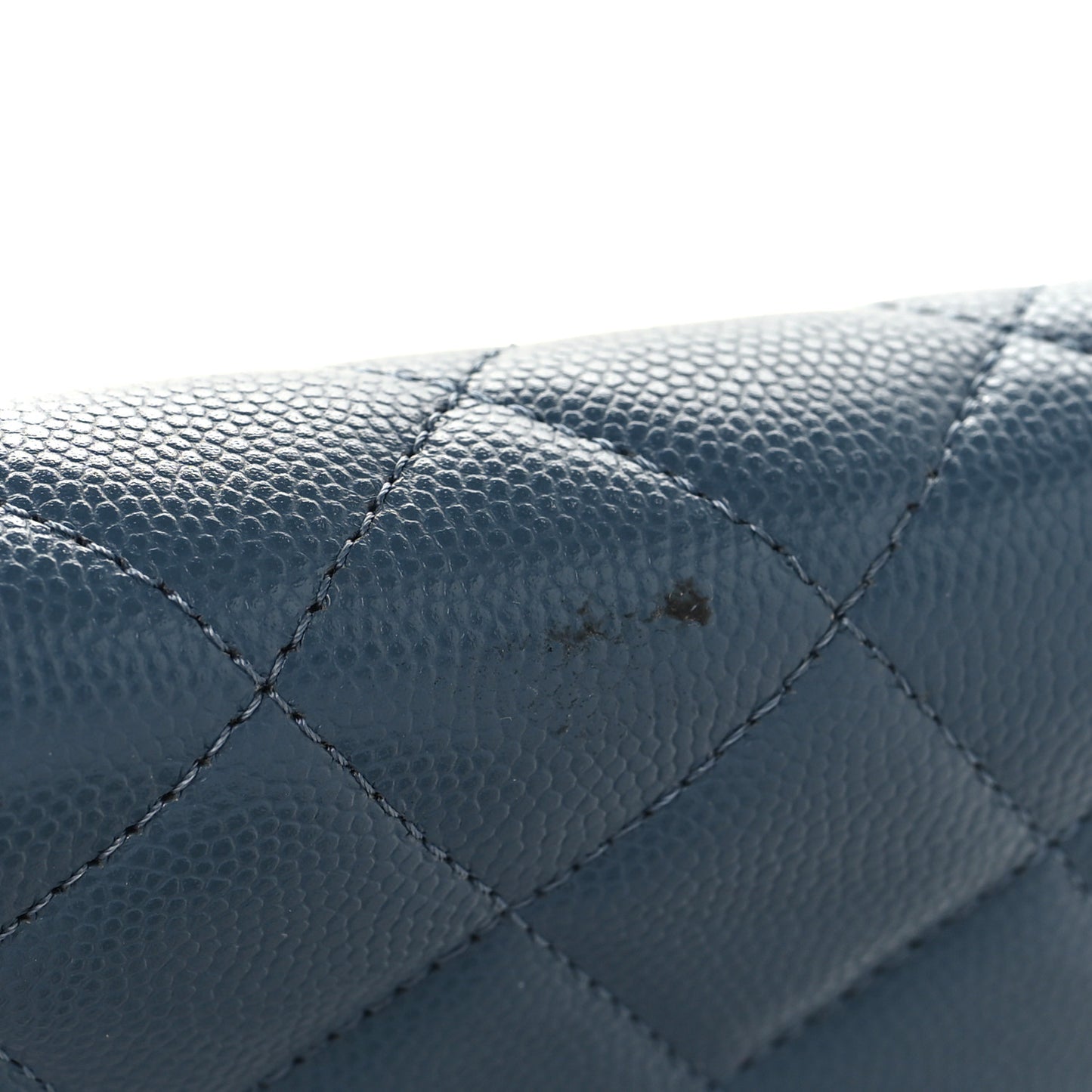 Shiny Caviar Quilted Enamel CC Wallet On Chain WOC Blue
