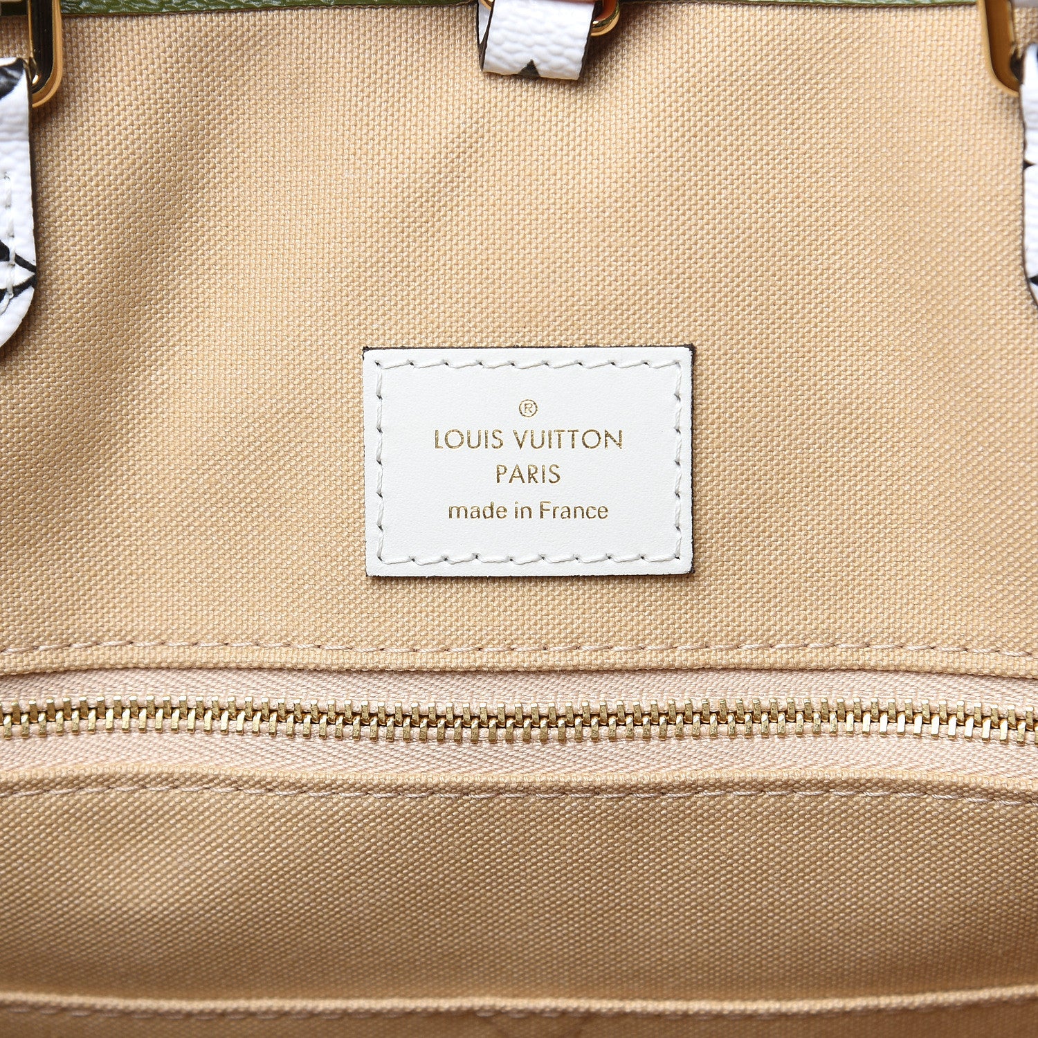 Louis Vuitton Monogram Giant Onthego GM Kaki Beige 6 of 10