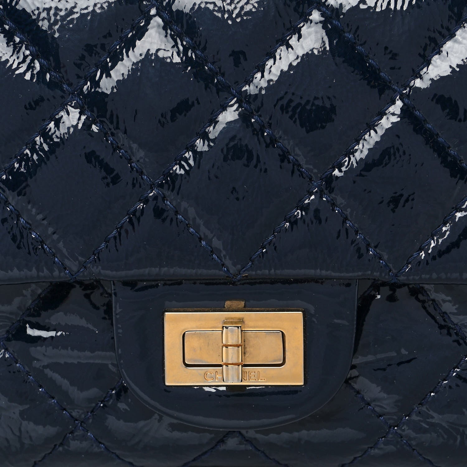 Chanel Distressed Patent Quilted 2.55 Reissue 226 Flap Navy 8 of 15