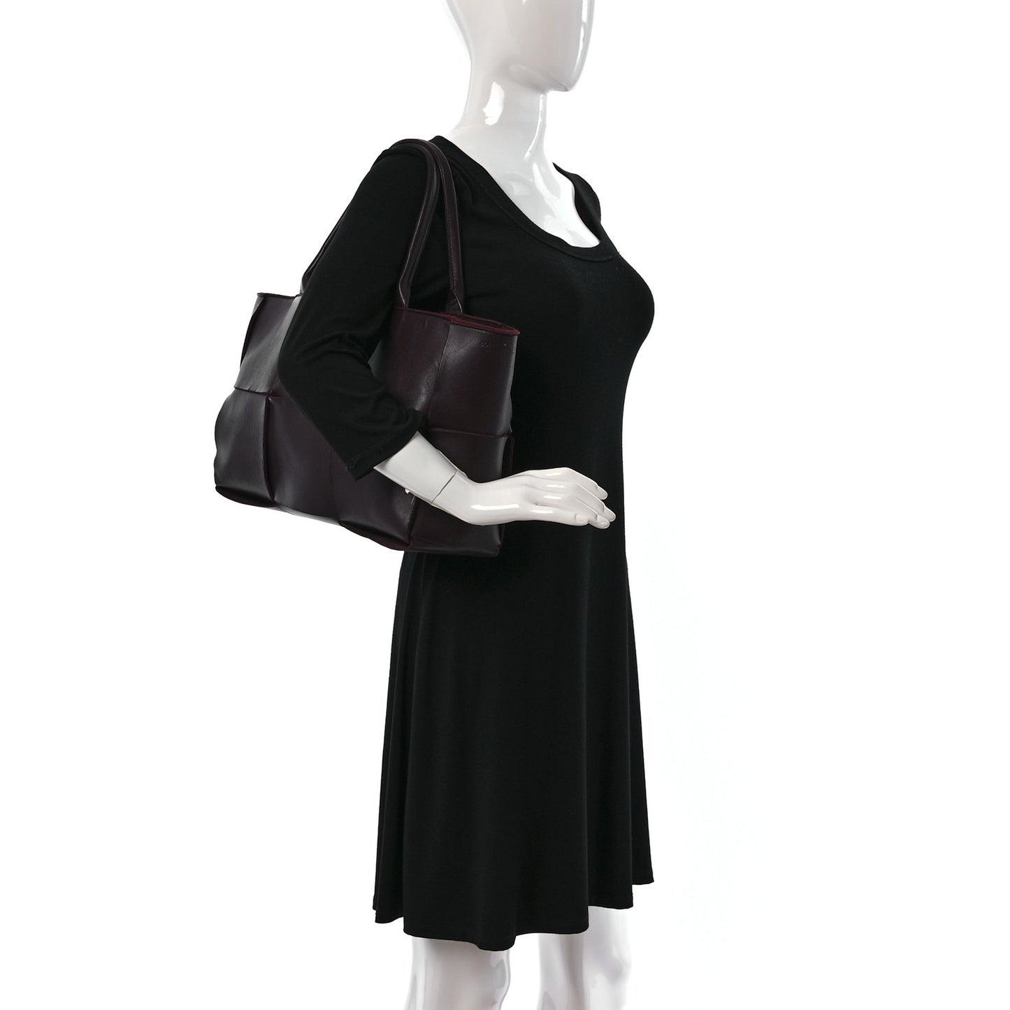 Nappa Maxi Intrecciato Medium Arco Tote Grape