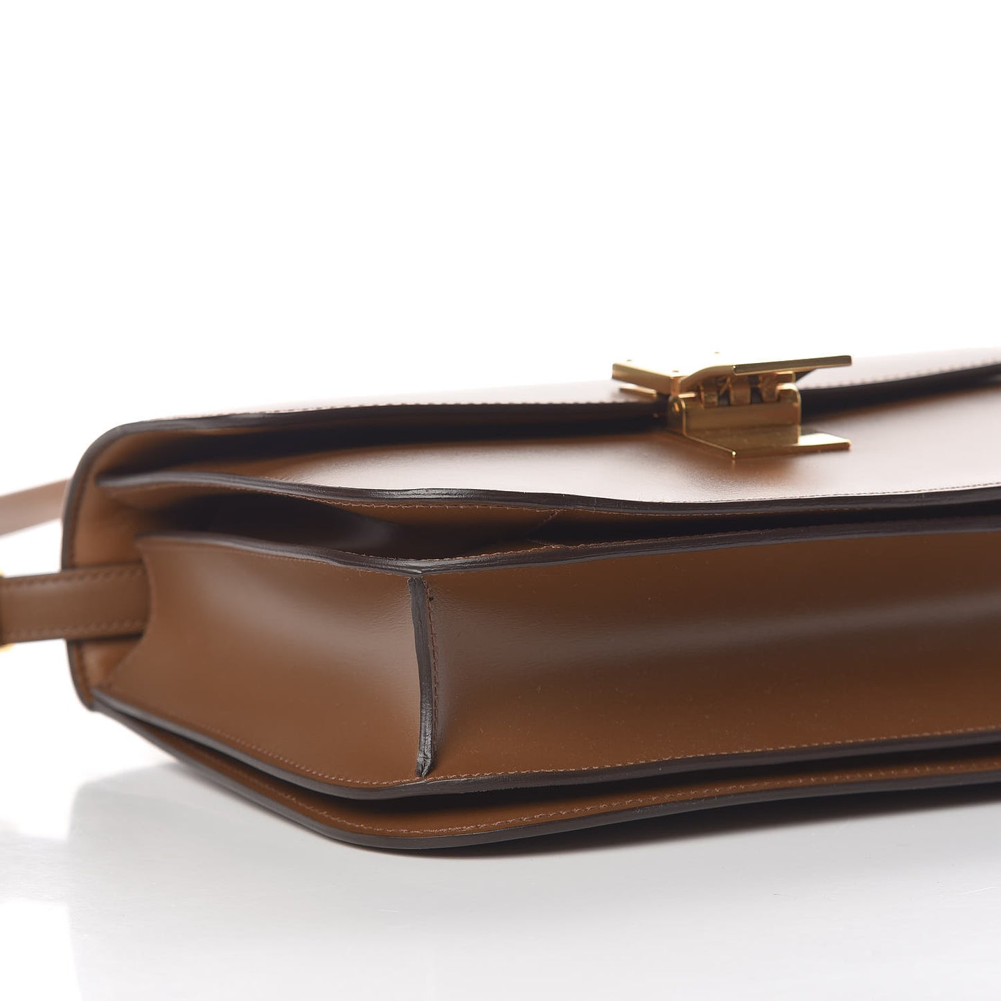 Box Calfskin Medium Classic Box Flap Bag Camel