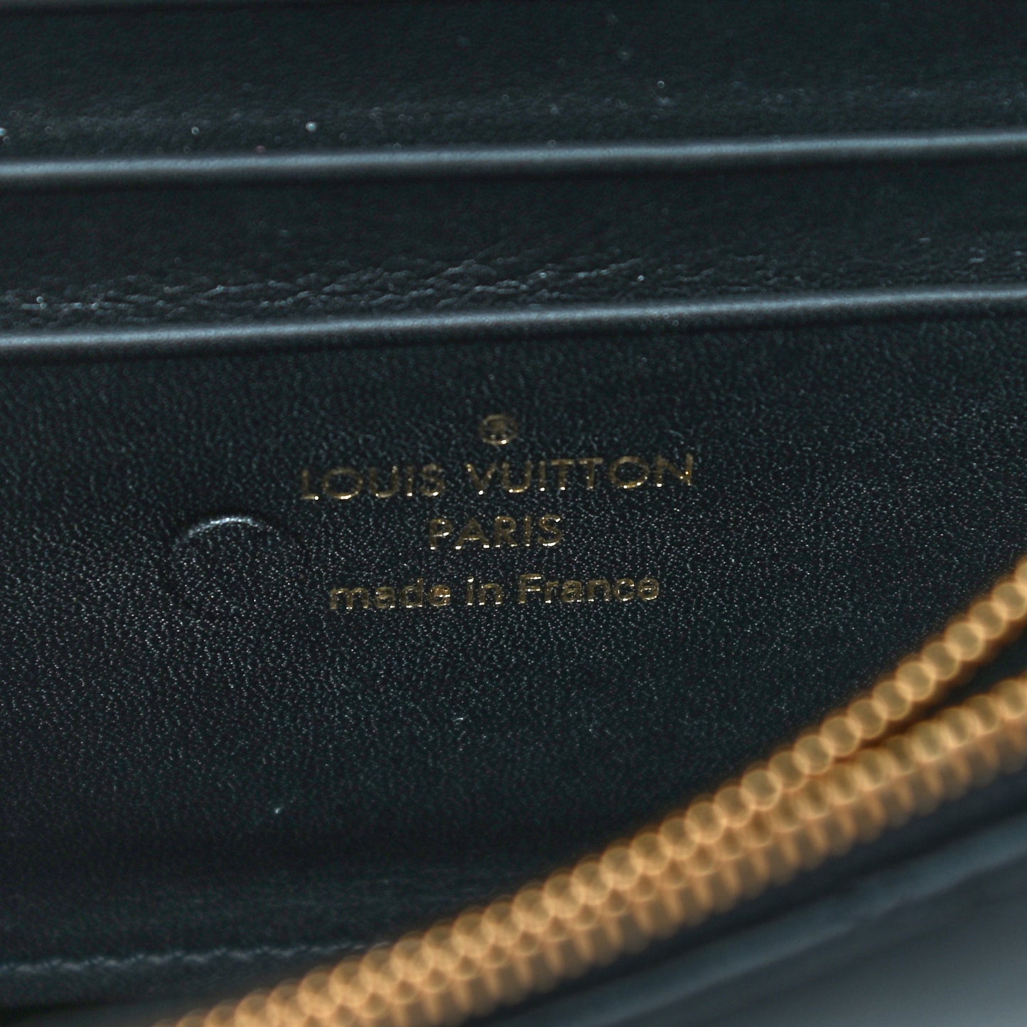 Calfskin New Wave Chain Pochette Black