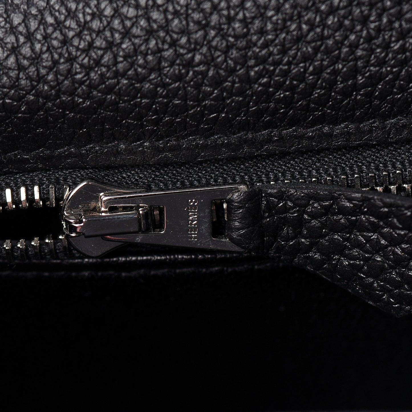 Togo Kelly Retourne 25 Black